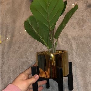 Decorative fake plant